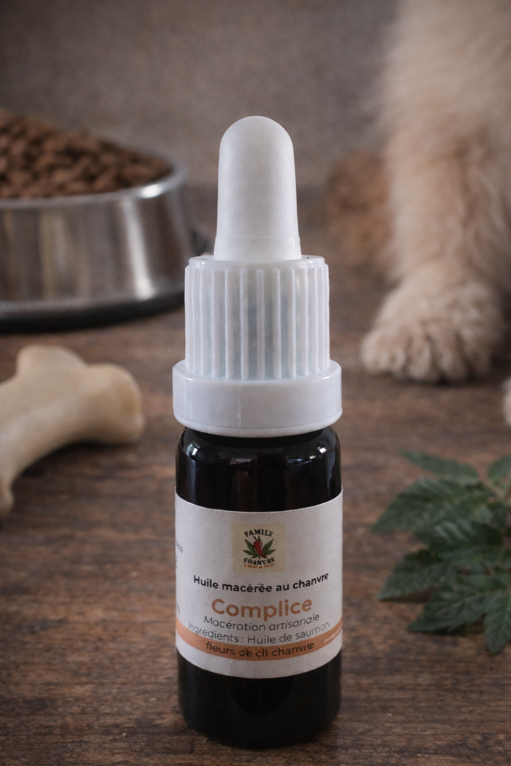 COMPLICE – Huile macérée au chanvre pour animaux